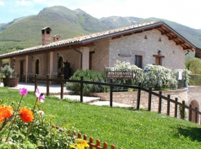 Гостиница Agriturismo Casale Nel Parco Dei Monti Sibillini, Норчиа